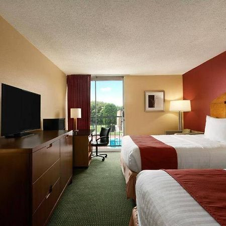 Baymont By Wyndham Salem Roanoke Area Hotel Bagian luar foto
