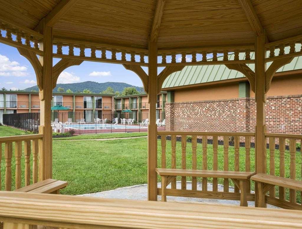 Baymont By Wyndham Salem Roanoke Area Hotel Fasilitas foto