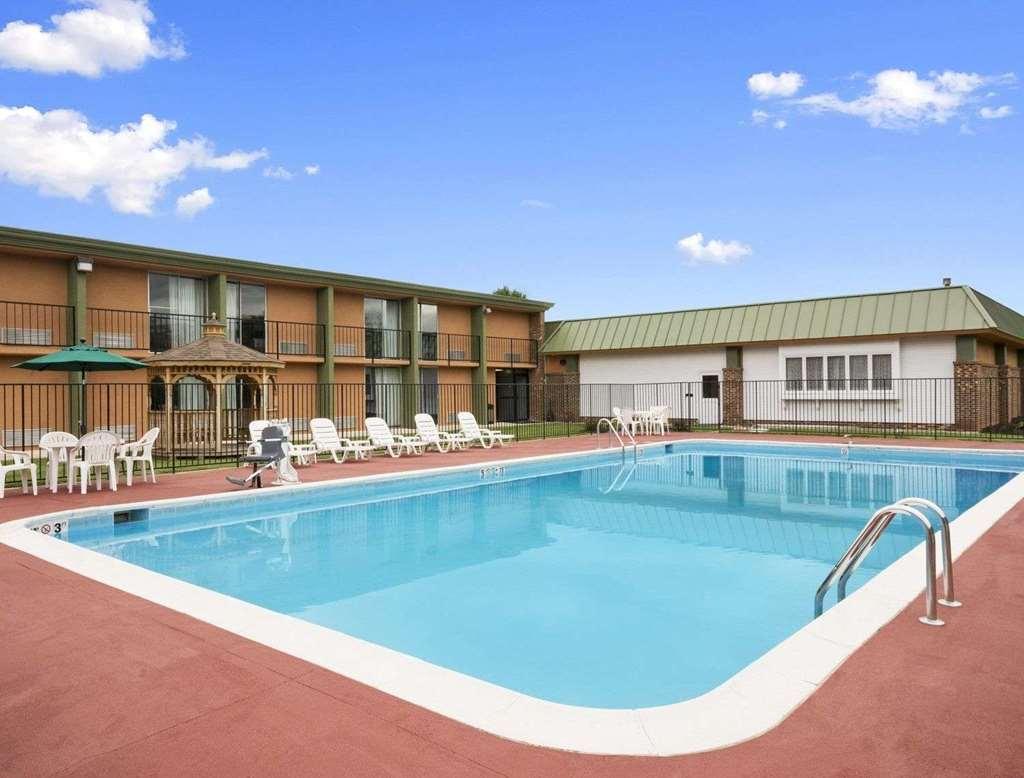 Baymont By Wyndham Salem Roanoke Area Hotel Fasilitas foto